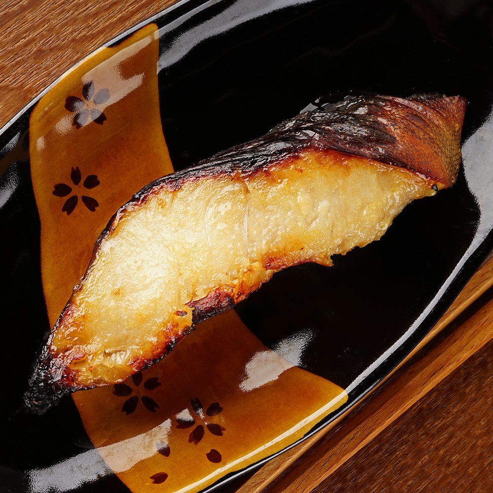 焼き上げた銀鱈の京粕漬け